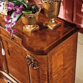 reale_dettaglio_credenza_b.webp